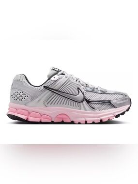 Nike zoom vomeros 5 Women's Light Gray & Pink Running Sneakers